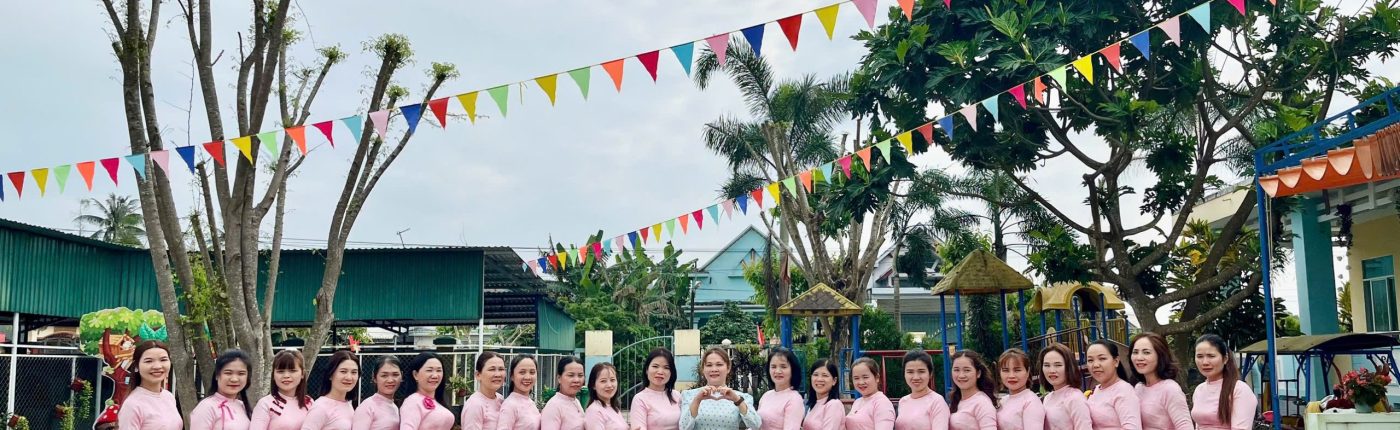 Tập thể trường Mầm non Đức Thạnh năm 2026